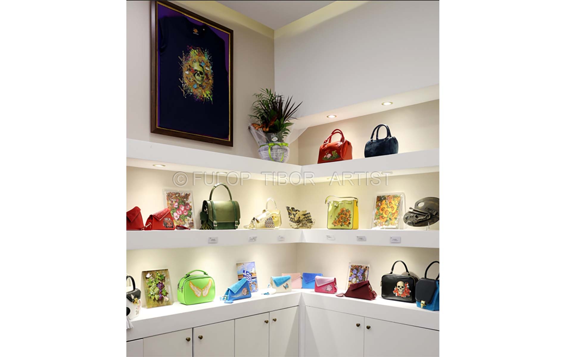 myheART Gallery Handbag and Purse Collection